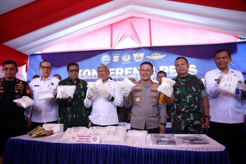 Konferensi Pers BNN RI bersama Bea Cukai terkait penangkapan Narkoba Jaringan Internasional. Foto: Humas BNN RI.