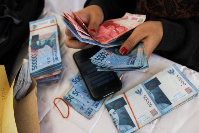 Ilustrasi uang rupiah. Foto: Shutterstock