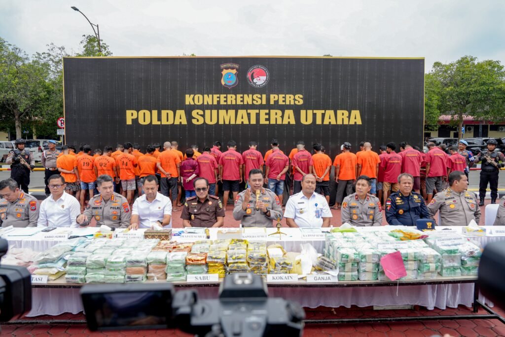 Konferensi Pers Polda Sumatera Utara pengungkapan kasus narkoba dan Pemusnahan Barang bukti Narkotika. Foto: Dok. Istimewa.