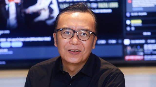 Penyanyi Ari Lasso saat Press Conference Launching Single Terbaru Ari Lasso 'Menangis Diam diam' di kawasan Kebon Jeruk, Jakarta, (22/5/2023). Foto: Agus Apriyanto