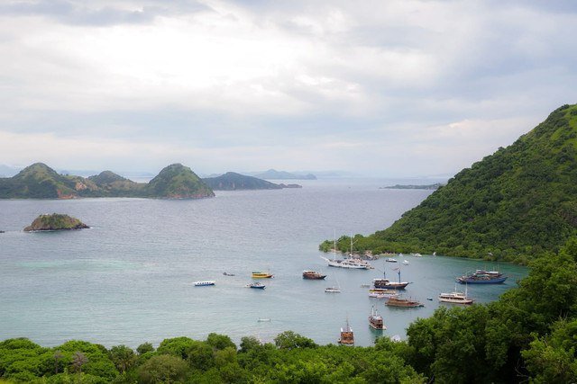 Suasana lautan di Labuan Bajo, Nusa Tenggara Timur. Foto: Dok: Humas KKP