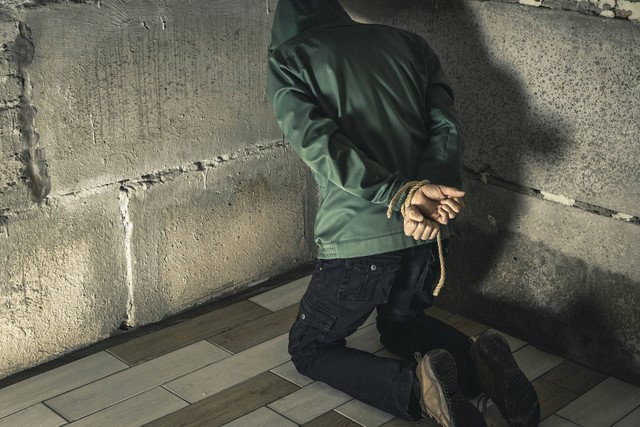 Ilustrasi penculikan. Foto: audiznam260921/Shutterstock