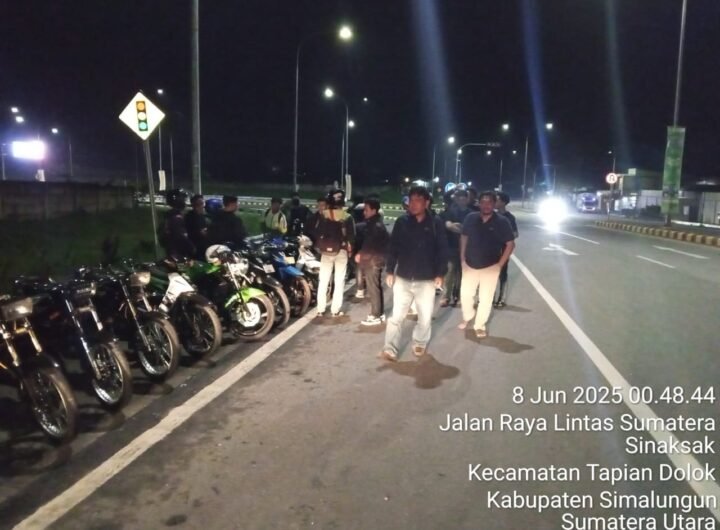 Tim Laser Polres Simalungun saat melakukan pencegahan Balap Liar di Jalan Medan. Foto: Humas Polres Simalungun.