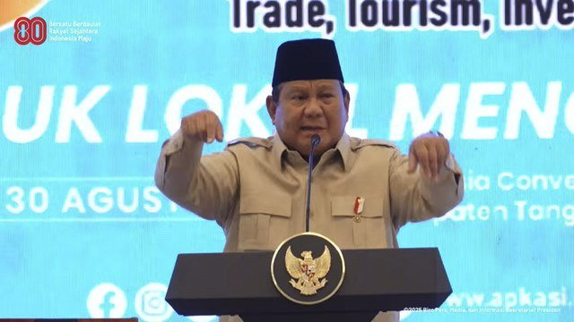 Presiden Prabowo Subianto menyampaikan sambutan saat Pembukaan APKASI Otonomi Expo 2025 di Indonesia Convention Exhibition (ICE) BSD, Tangerang, Jumat (22/8/2025). Foto: Youtube/Sekretariat Presiden
