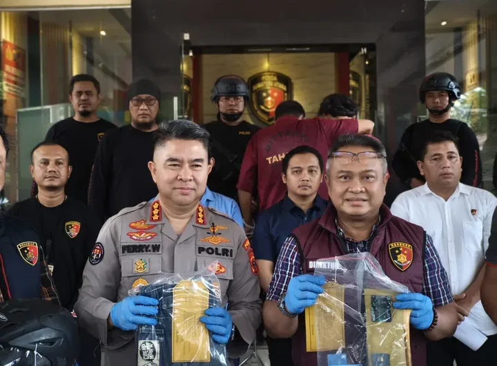 Konferensi Pers Polda Sumatera Utara bongkar sindikat Modus Ganjal ATM. Foto: Istimewa.