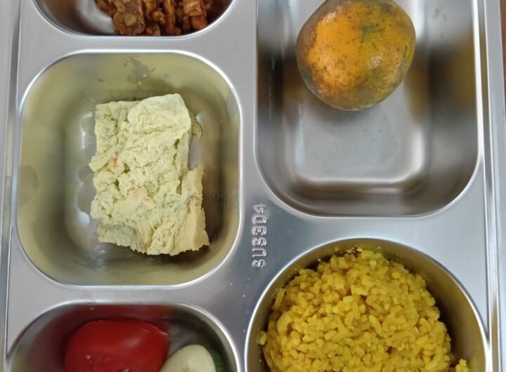 Menu Makan Bergizi Gratis di SMP N 5 di Kota Pematangsiantar, Sumatera Utara, Rabu (14/09/2025). Foto: Ist.