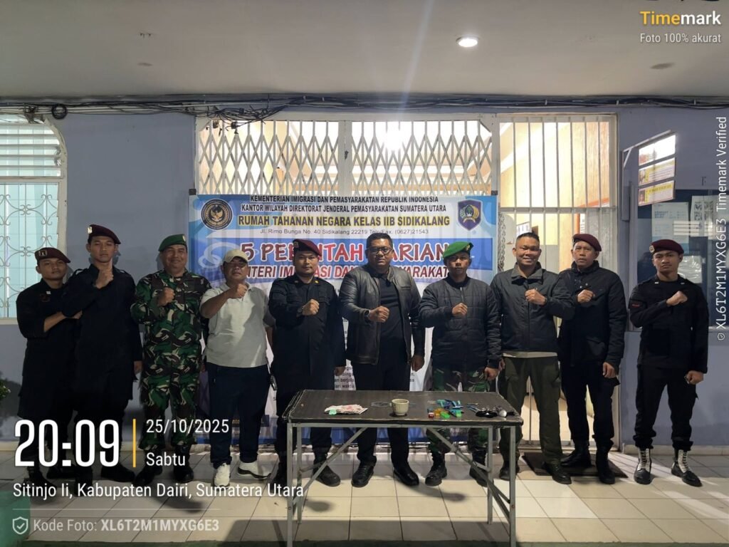 Foto bersama usai pelaksanaan Razia insidetil. Foto: Dok. Rutan Sidikalang.