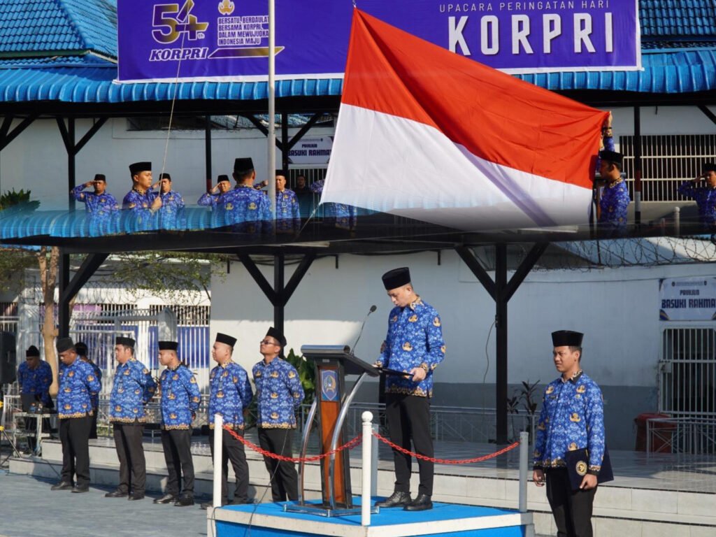 Rutan I Medan saat gelar Upacara Peringatan HUT KORPRI KE-54 yang dipimpin oleh Karutan Kelas I Medan. Foto: istimewa.