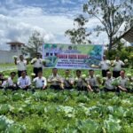 Foto bersama usai melakukan Panen Raya Kubis Tahun 2026 Rutan Sidikalang. Foto: Istimewa.