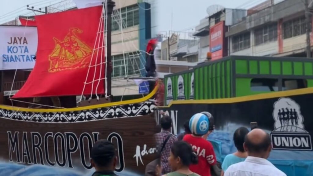 Arak-Arakan Karnaval Hari Jadi Kota Pematangsiantar yang turut menampilkan dua Brand Rokok dari PT.STTC Kota Pematangsiantar, yaitu Union dan Marcopolo. Foto: Redaksi.