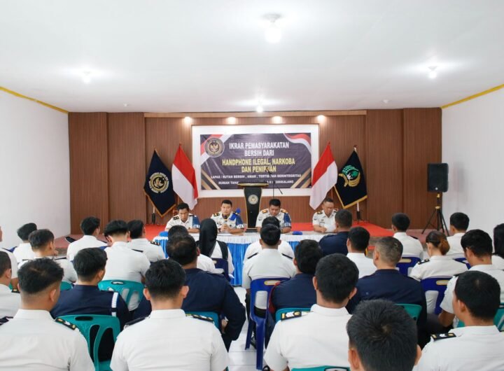 Rapat dinas Penguatan Pengamanan di Rutan Kelas IIB Sidikalang.