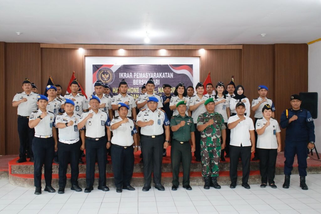 Ikrar Rutan Sidikalang tegaskan Komitmen Bersih dari Handphone Ilegal, Narkoba dan Penipuan di dalam Rutan. Foto: Istimewa.