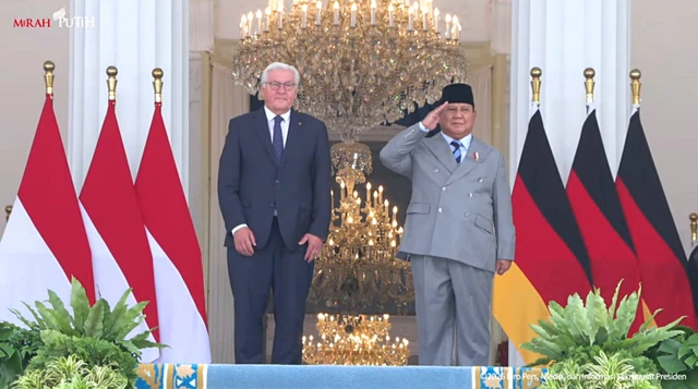 Presiden Prabowo menyambut kedatangan Presiden Republik Federal Jerman, Frank-Walter Steinmeier di Istana Merdeka, Jakarta, (15/6/2026). Foto: YouTube/ Sekretariat Presiden