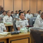 Kepala Lapas Kelas IIA Cibinong yang dicopot, Wisnu Hani Putranto, hadir dalam rapat Komisi XIII DPR pada Senin (28/9/2026). Foto: Abid Raihan/kumparan